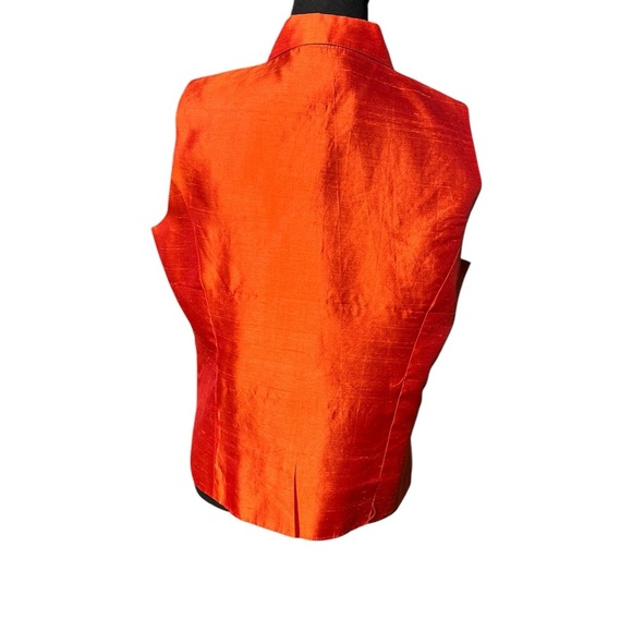 Women’s burnt orange silk vest size XL by Silk Land w black floral design. - Picture 4 of 6